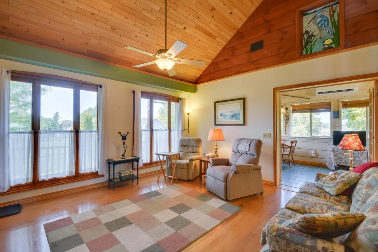 Warm And Cozy Clayton Cabin Near St Lawrence River! Zewnętrze zdjęcie