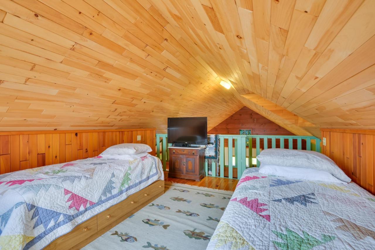 Warm And Cozy Clayton Cabin Near St Lawrence River! Zewnętrze zdjęcie